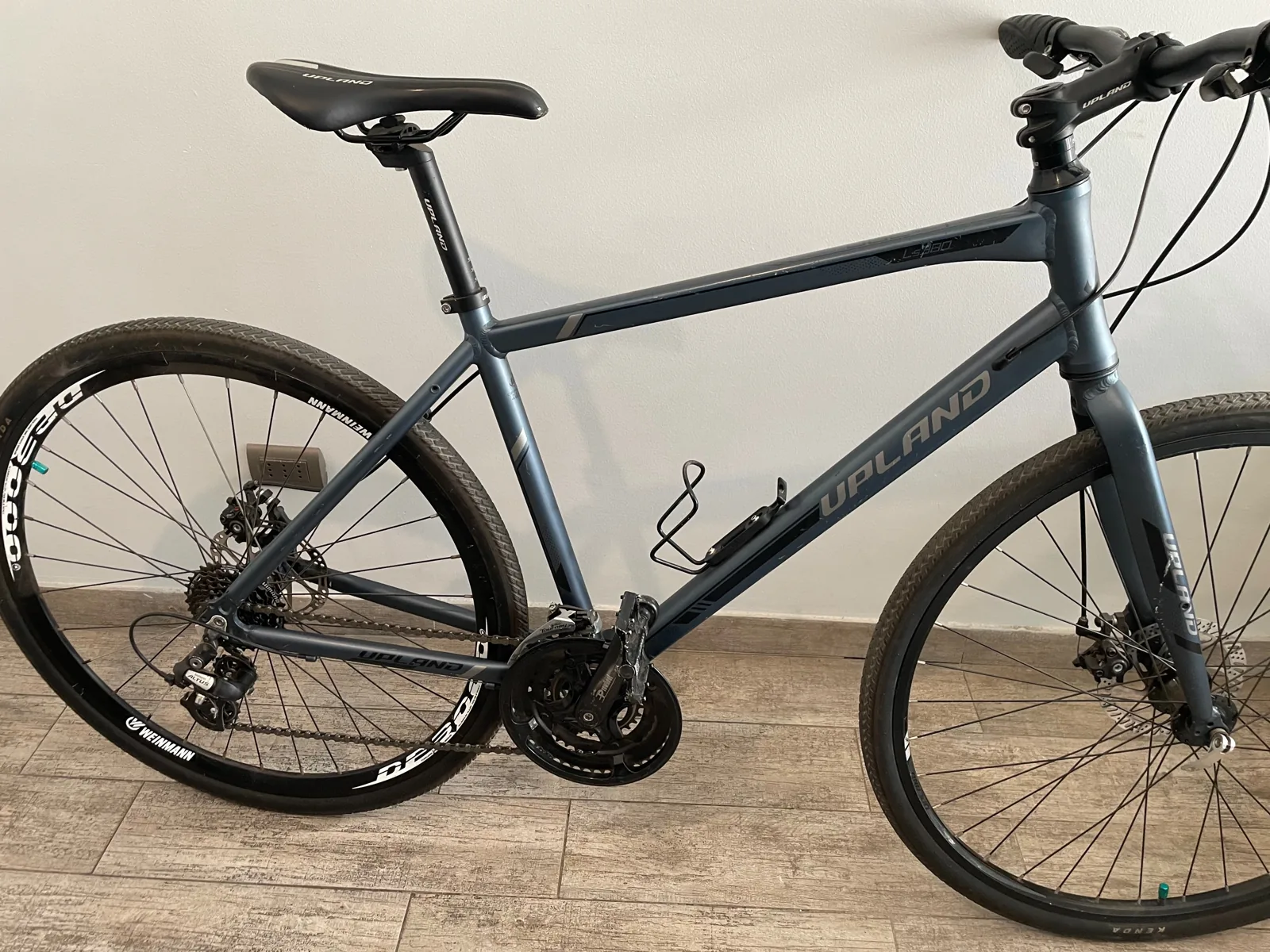 Bicicleta hibrida aro 700