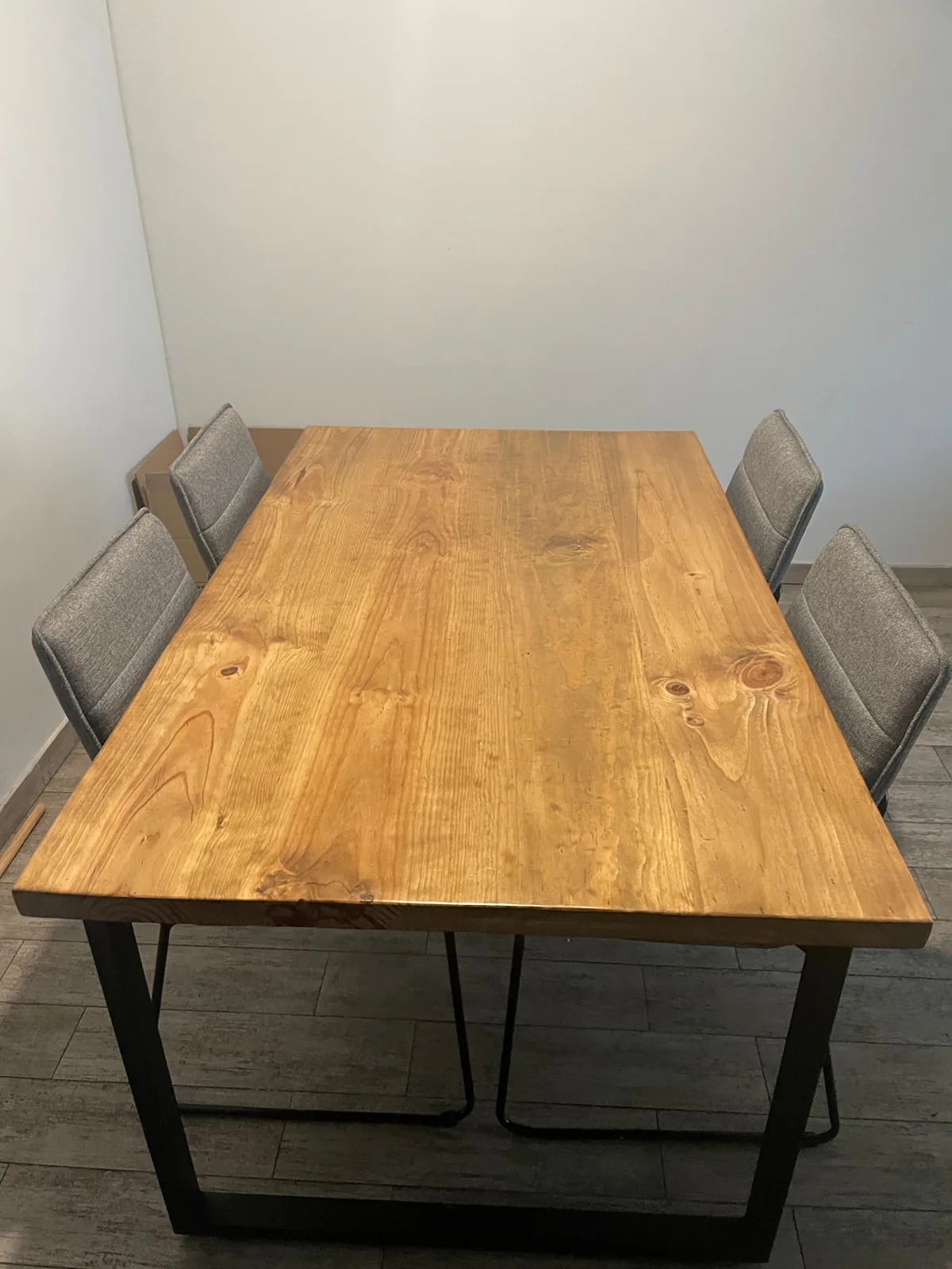 Comedor de 4 sillas